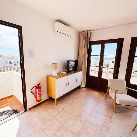 Apartment Prachtig Gerenoveerd Met Airconditioning, El Capistrano Village *