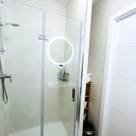 Prachtig Gerenoveerd Met Airconditioning, El Capistrano Village Nerja