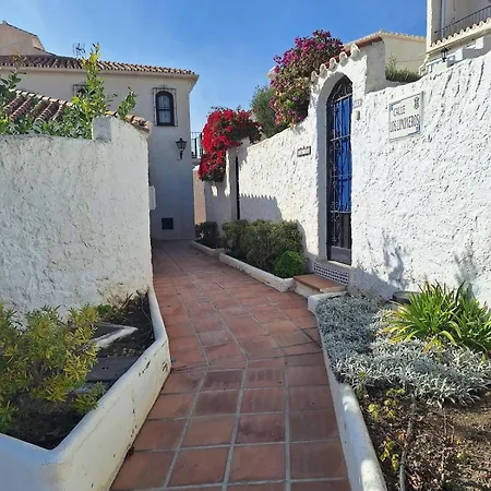 Apartment Prachtig Gerenoveerd Met Airconditioning, El Capistrano Village Nerja